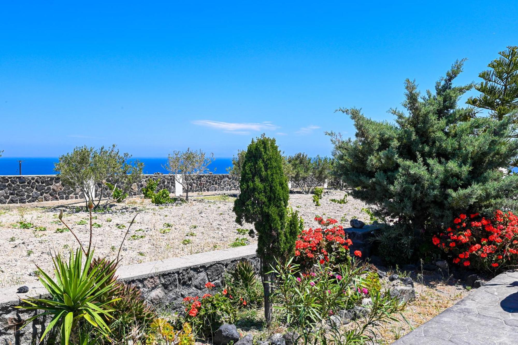 Saint Apostles Villas Fira  Eksteriør bilde